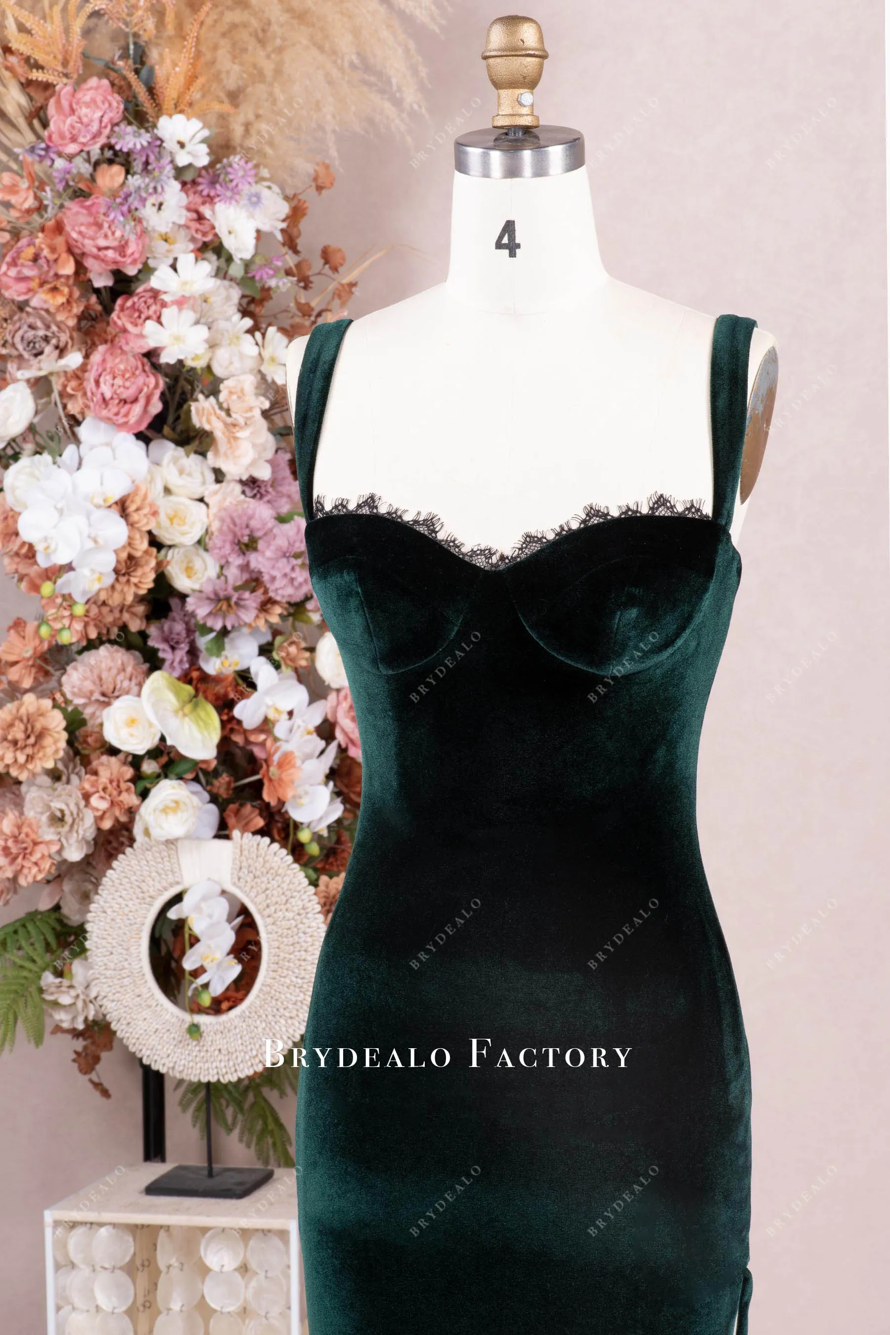 Elegant Dark Green Eyelash Lace Sweetheart Neck Prom Evening Dress