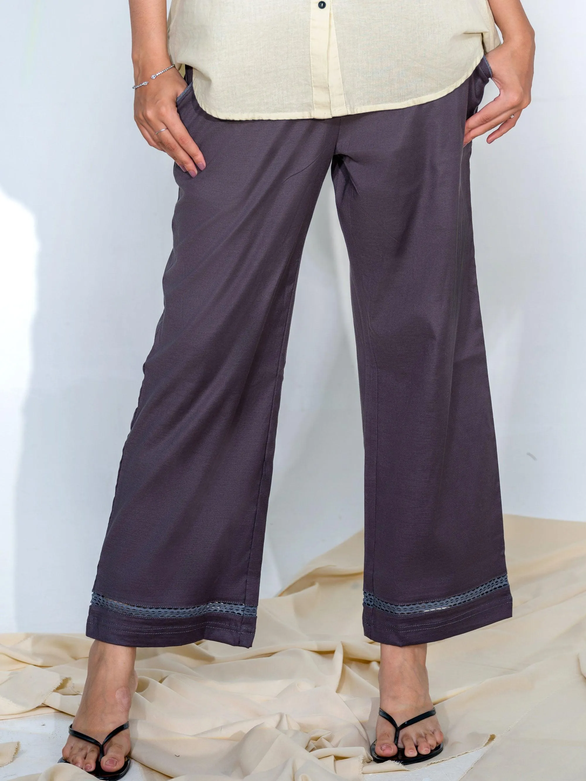Full broad elasticated pants