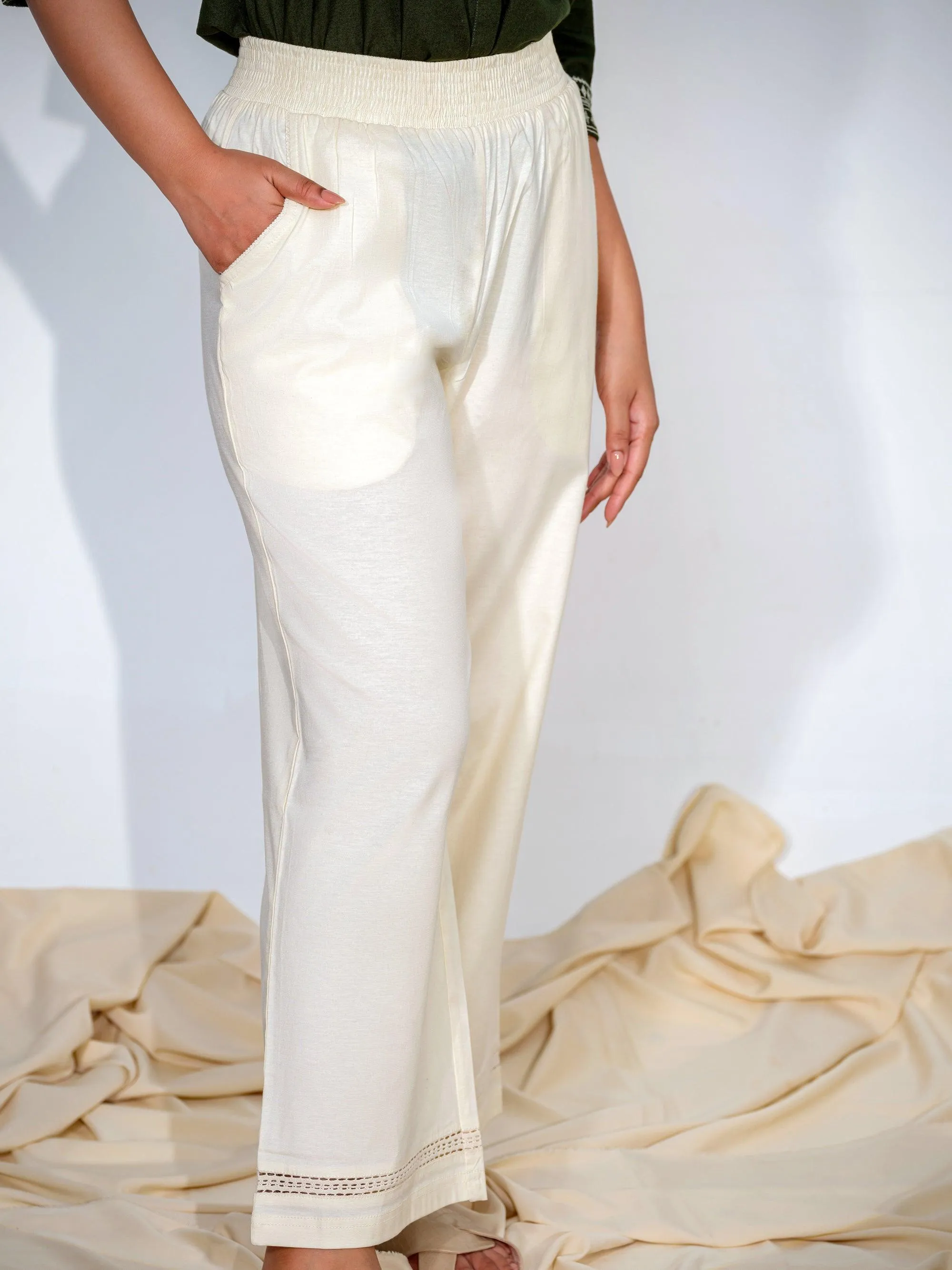 Full broad elasticated pants