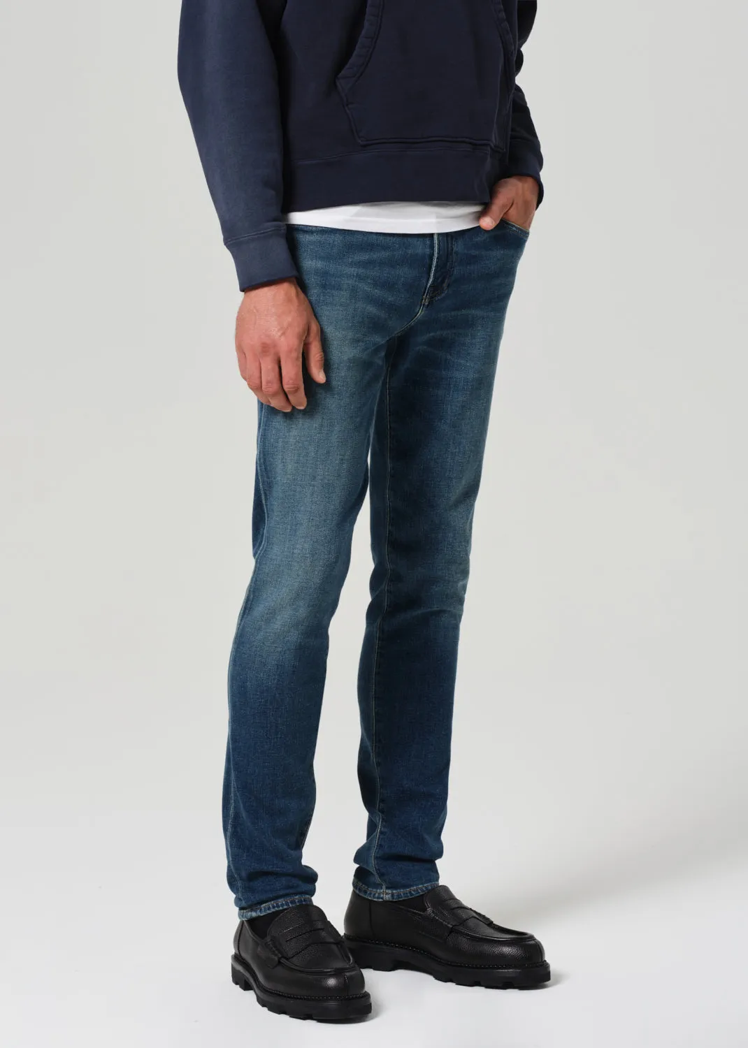 London Tapered Slim Cashmere Denim in Cyrus