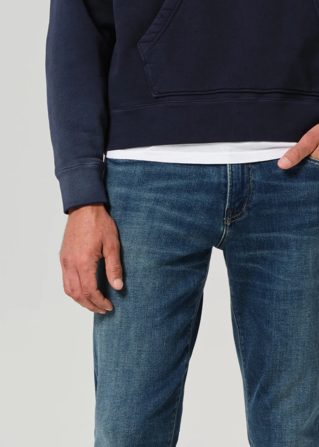London Tapered Slim Cashmere Denim in Cyrus