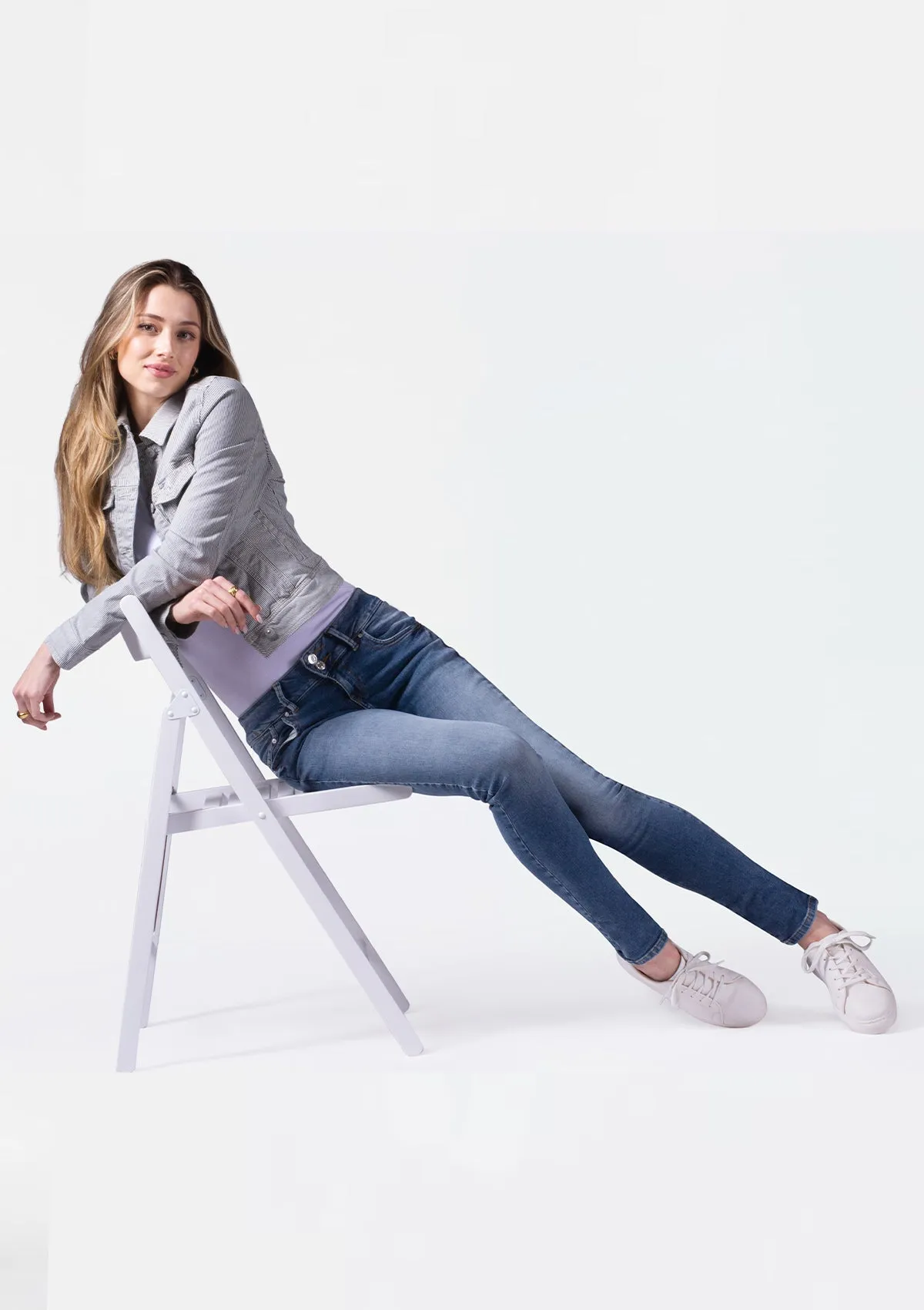 Molly M Juana Mid Rise Slim Jean