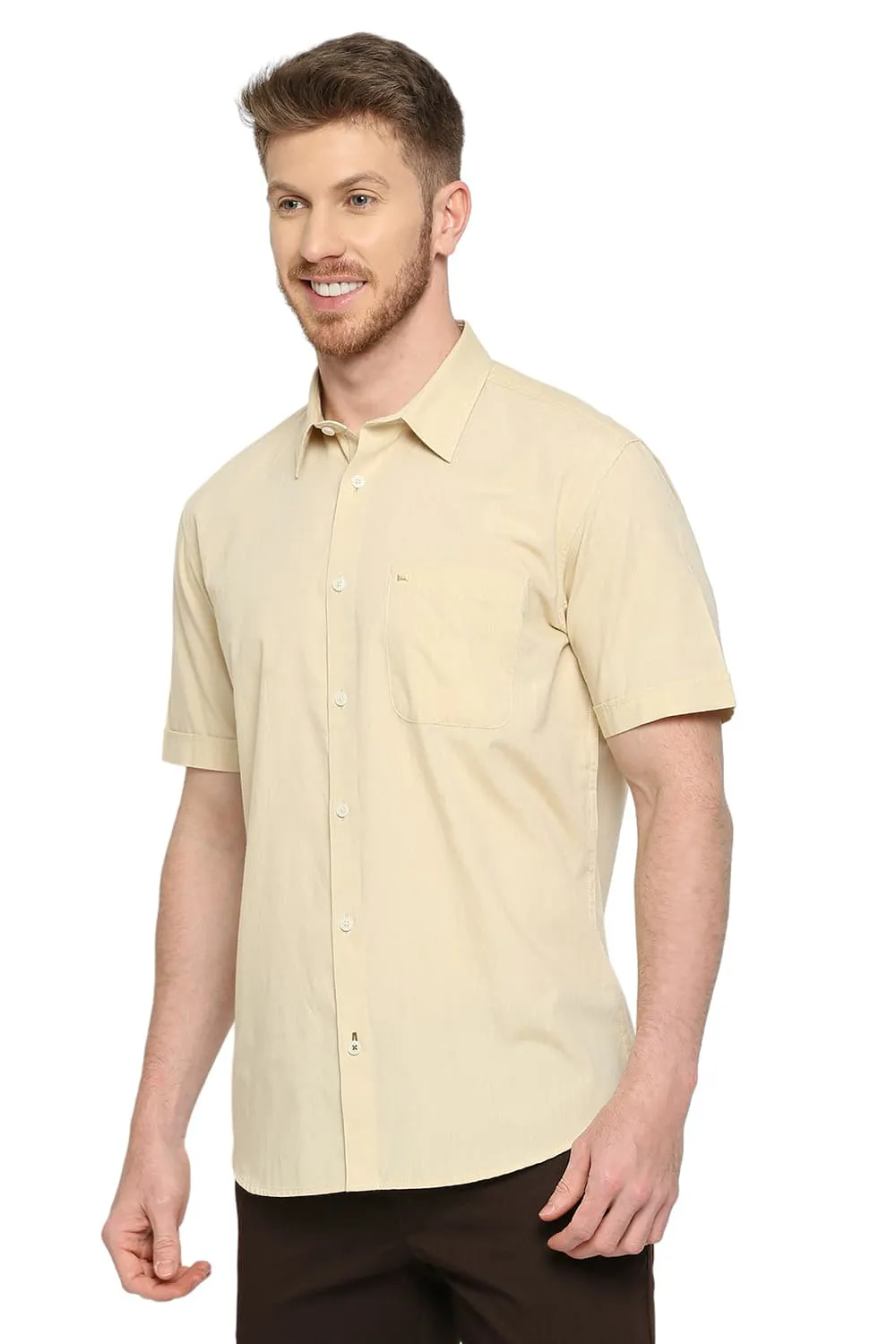 Slim Fit Cotton Polyester Viscose Halfsleeves Shirt