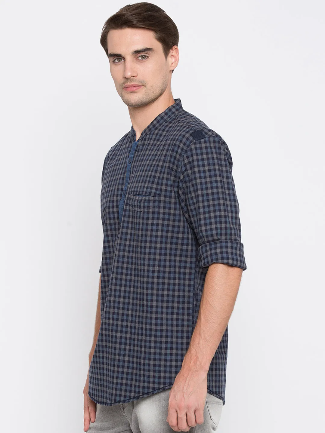 Spykar Men Blue Checked Slim Fit Shirt
