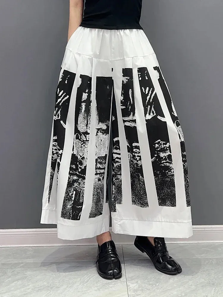 TEEK - Elastic Waist Illustration Wide Leg Cropped Pants